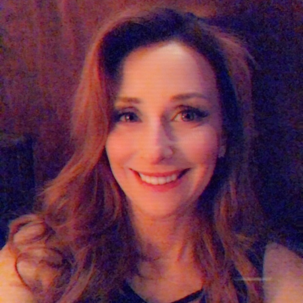 Meet your Posher, Carolyn
